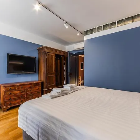 Skyline 5br Near Air Albania Stadium By Pikhost