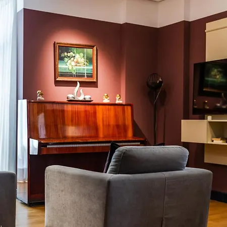 Skyline 5br Near Air Albania Stadium By Pikhost Appartement Tirana