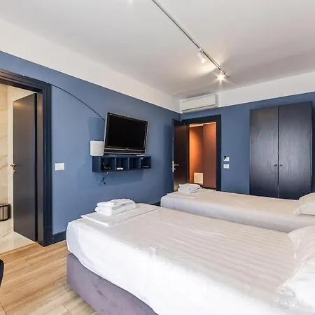 Skyline 5br Near Air Albania Stadium By Pikhost Appartement *